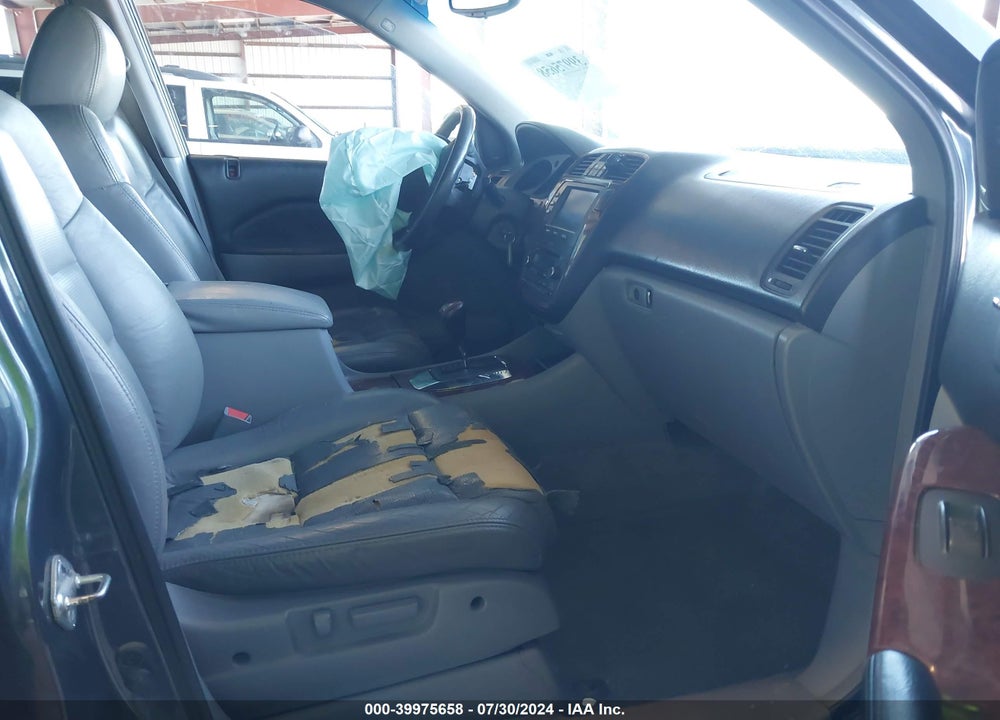 2004 ACURA MDX VIN: 2HNYD18664H502352