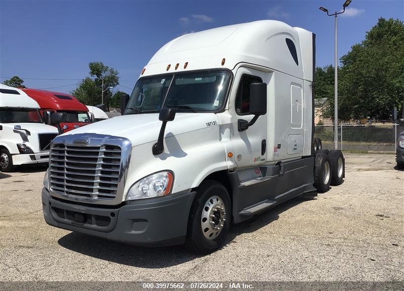 2017 FREIGHTLINER CASCADIA 125 VIN: 3AKJGLDR0HSGV8180