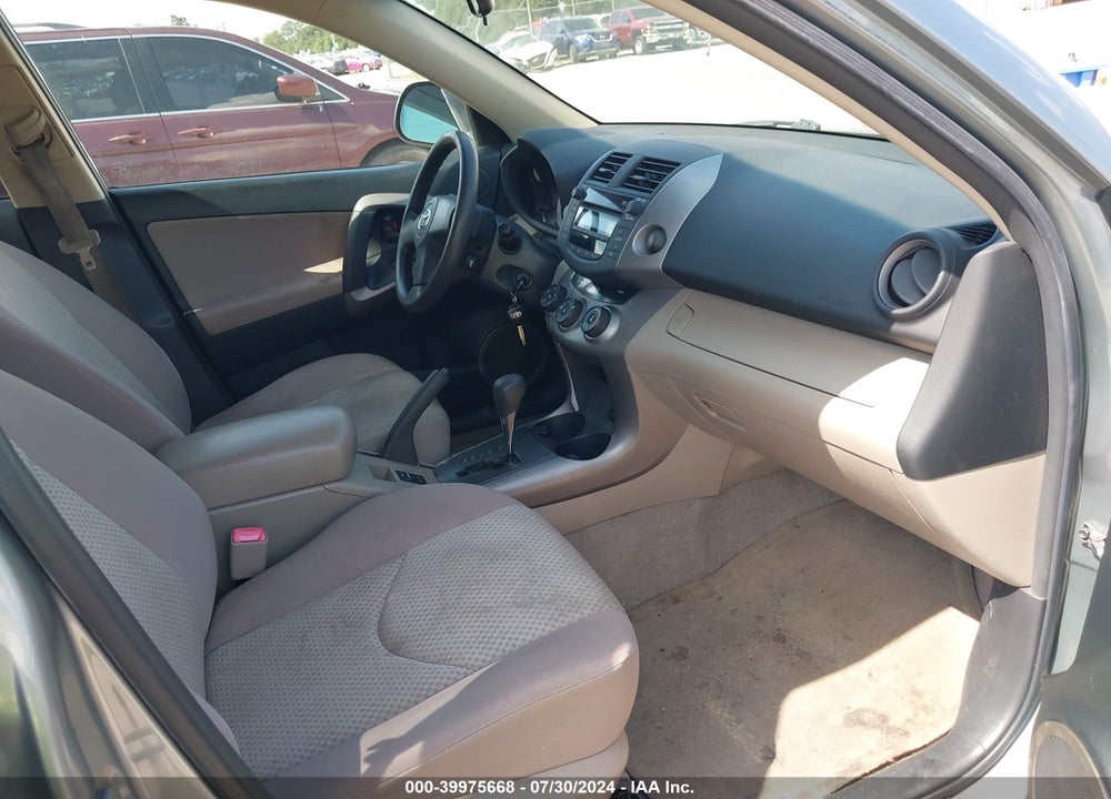 2008 TOYOTA RAV4 VIN: JTMBD33V985192605