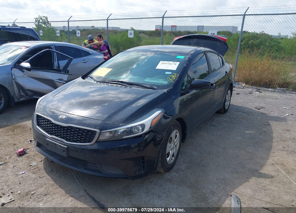 2017 KIA FORTE LX VIN: 3KPFK4A77HE107752