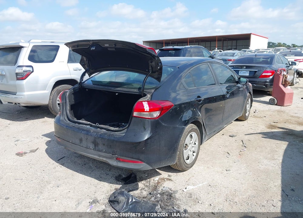 2017 KIA FORTE LX VIN: 3KPFK4A77HE107752