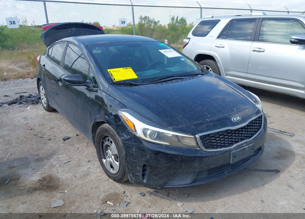2017 KIA FORTE LX VIN: 3KPFK4A77HE107752
