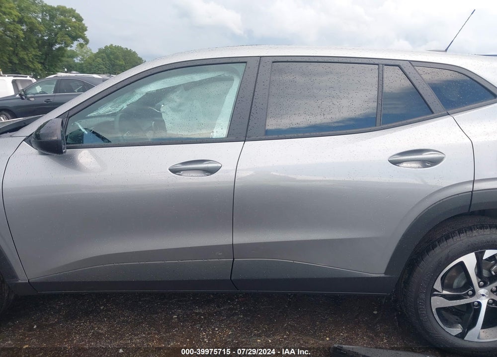 2024 CHEVROLET TRAX FWD 1RS VIN: KL77LGE21RC028469