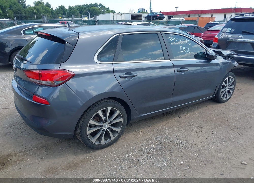 2018 HYUNDAI ELANTRA GT VIN: KMHH35LE7JU067019