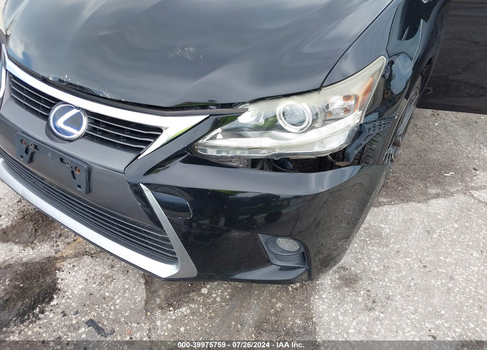 2014 LEXUS CT 200H VIN: JTHKD5BHXE2174200