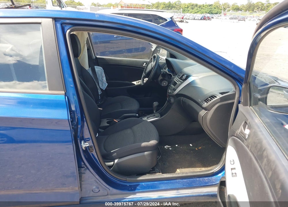 2016 HYUNDAI ACCENT SE VIN: KMHCT5AE8GU253030