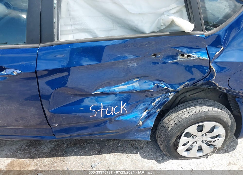 2016 HYUNDAI ACCENT SE VIN: KMHCT5AE8GU253030