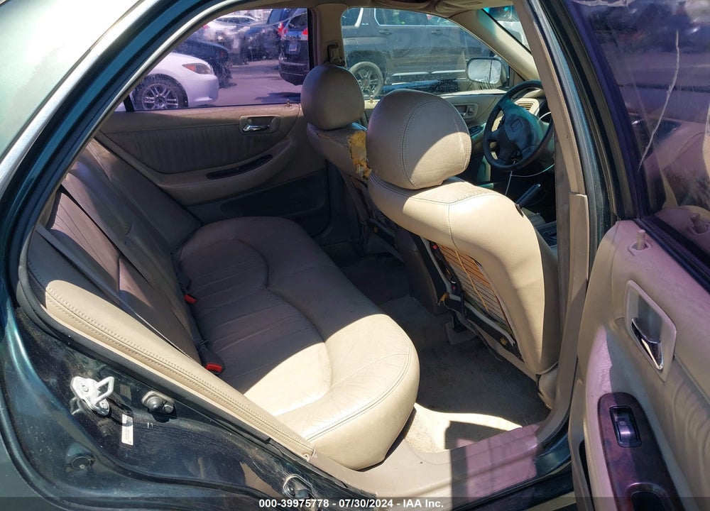 2000 HONDA ACCORD 3.0 EX VIN: 1HGCG1656YA034694