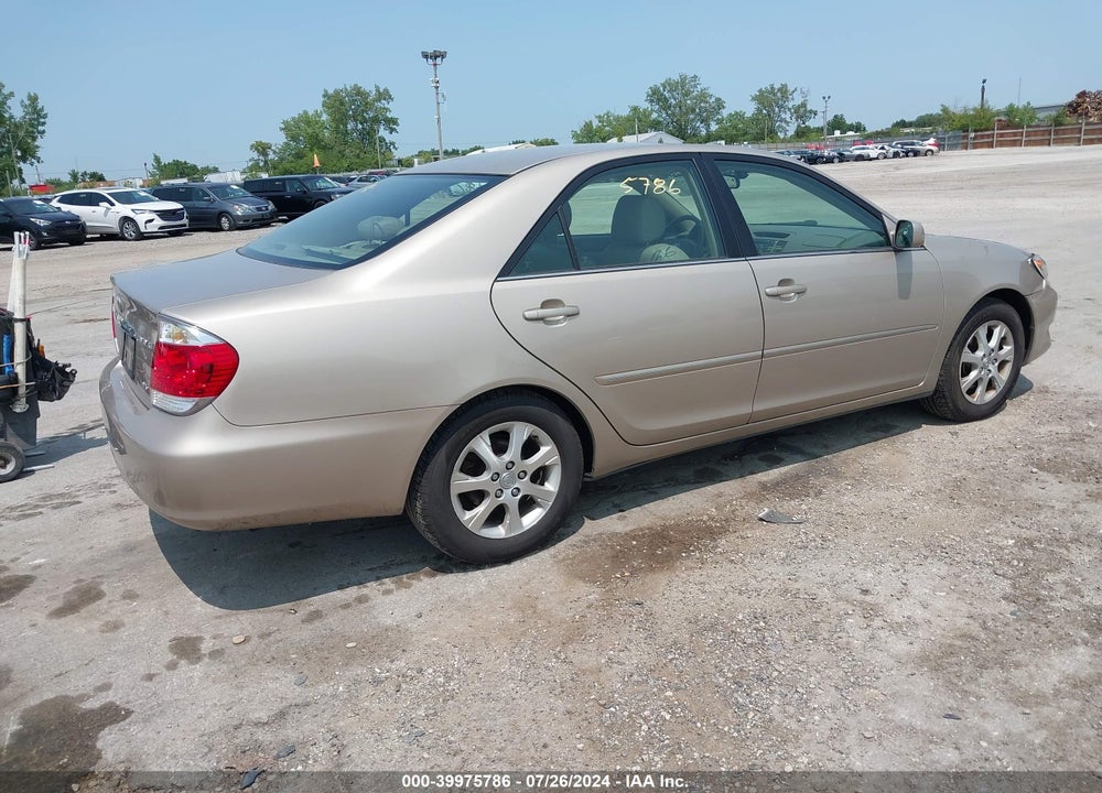 2005 TOYOTA CAMRY XLE V6 VIN: 4T1BF30KX5U620490