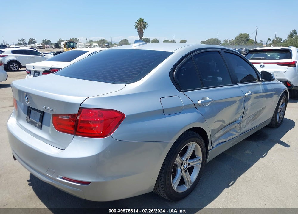 2012 BMW 328I VIN: WBA3A5G59CNP16635