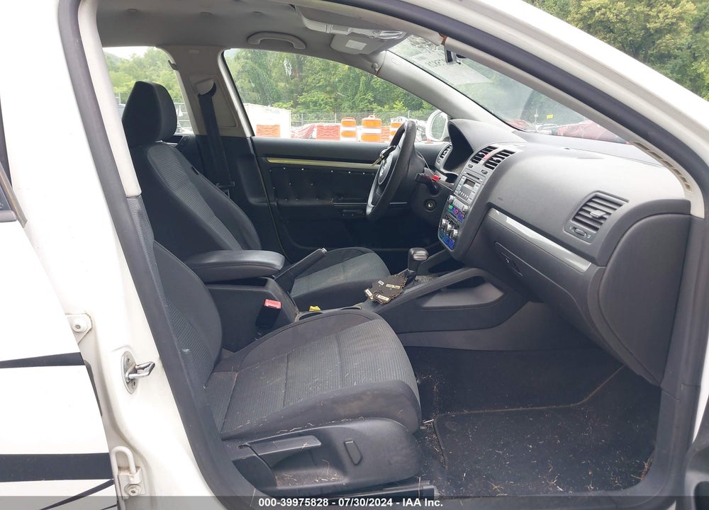 2010 VOLKSWAGEN JETTA S VIN: 3VWJZ7AJ2AM014858