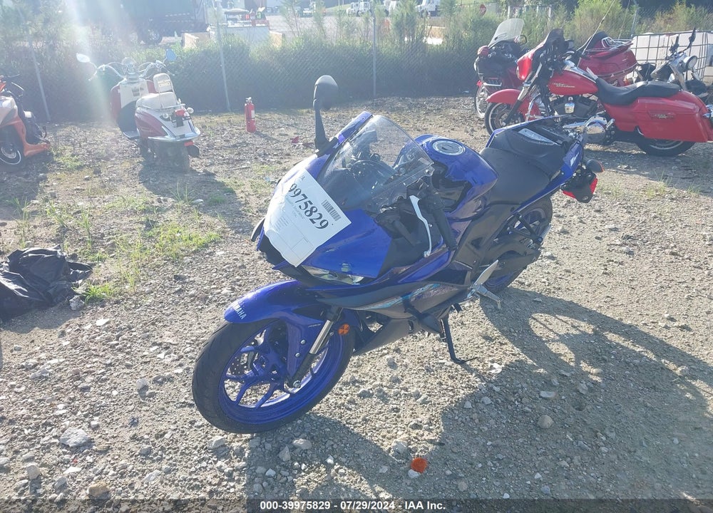 2024 YAMAHA YZFR3 A VIN: MH3RH18Y1RK015612