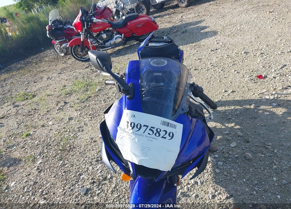 2024 YAMAHA YZFR3 A VIN: MH3RH18Y1RK015612