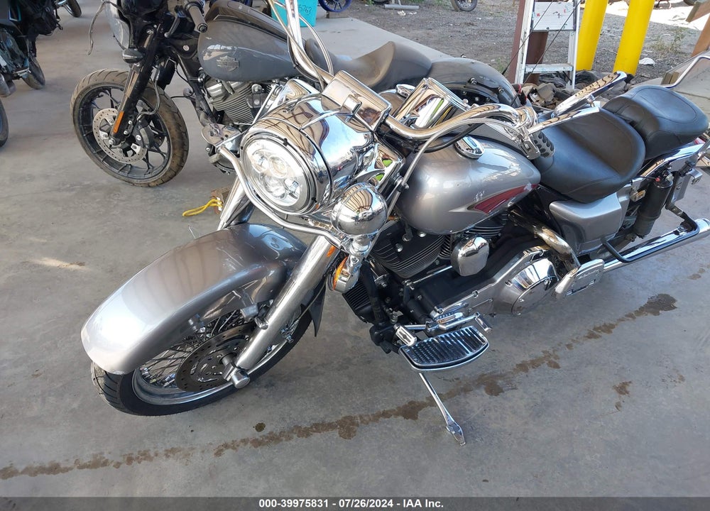 2000 HARLEY-DAVIDSON FLHRI VIN: 1HD1FBW31YY639824