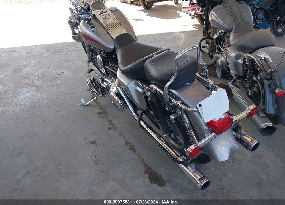 2000 HARLEY-DAVIDSON FLHRI VIN: 1HD1FBW31YY639824