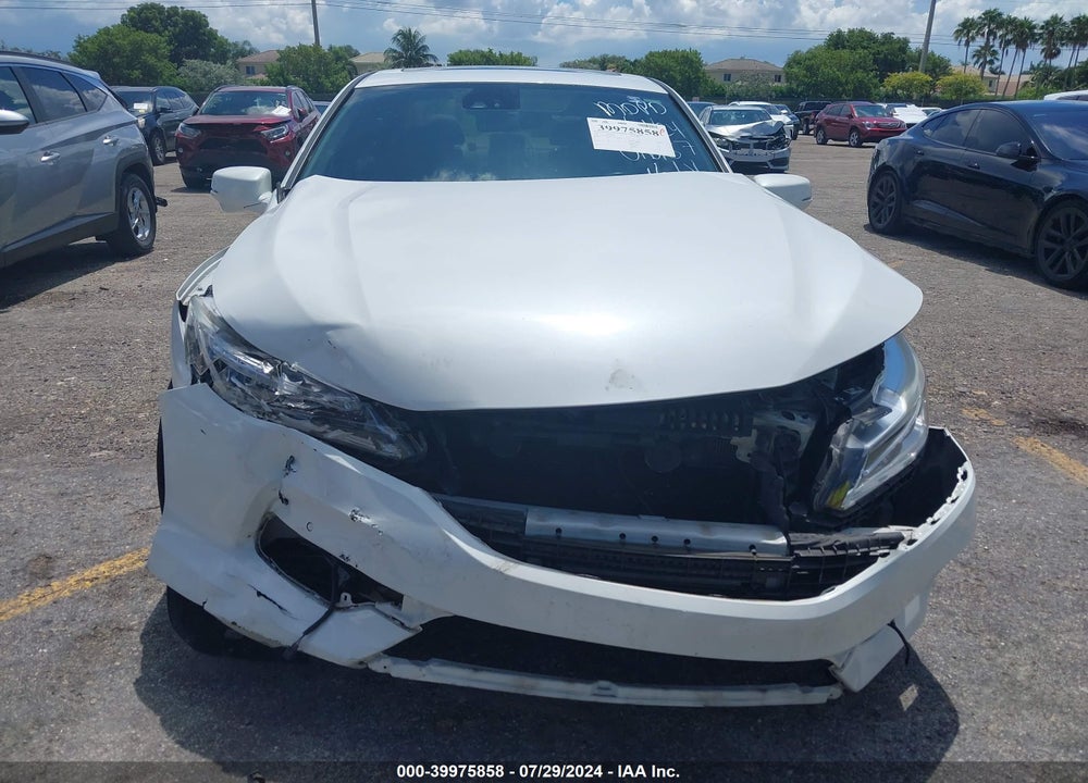 2017 HONDA ACCORD TOURING V6 VIN: 1HGCR3F9XHA016157