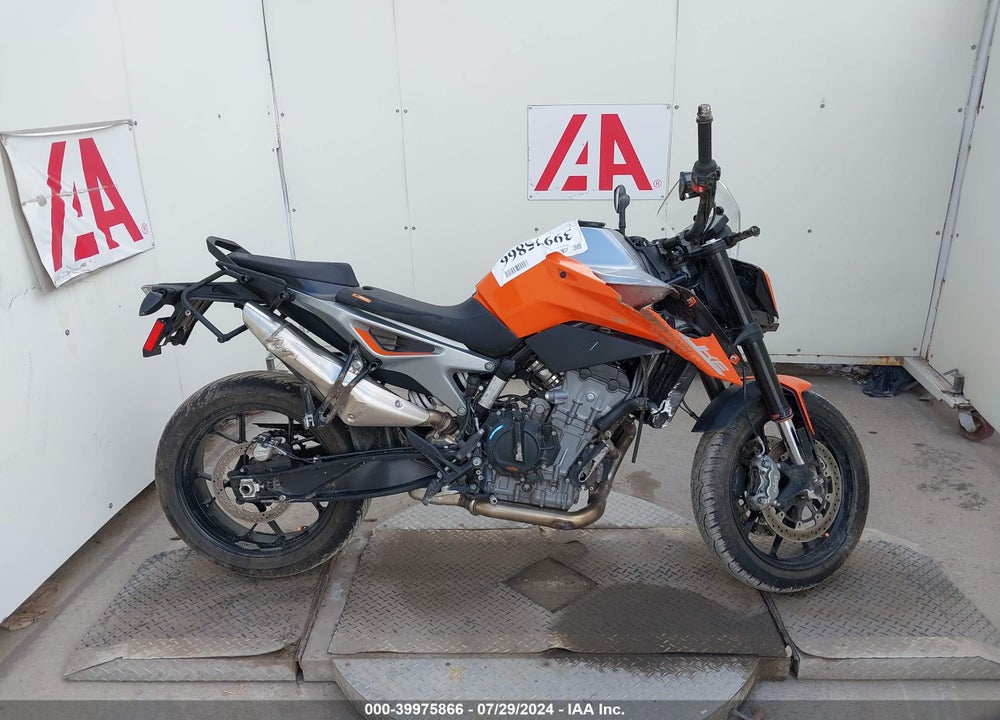 2019 KTM 790 DUKE VIN: VBKTU6401KM737958