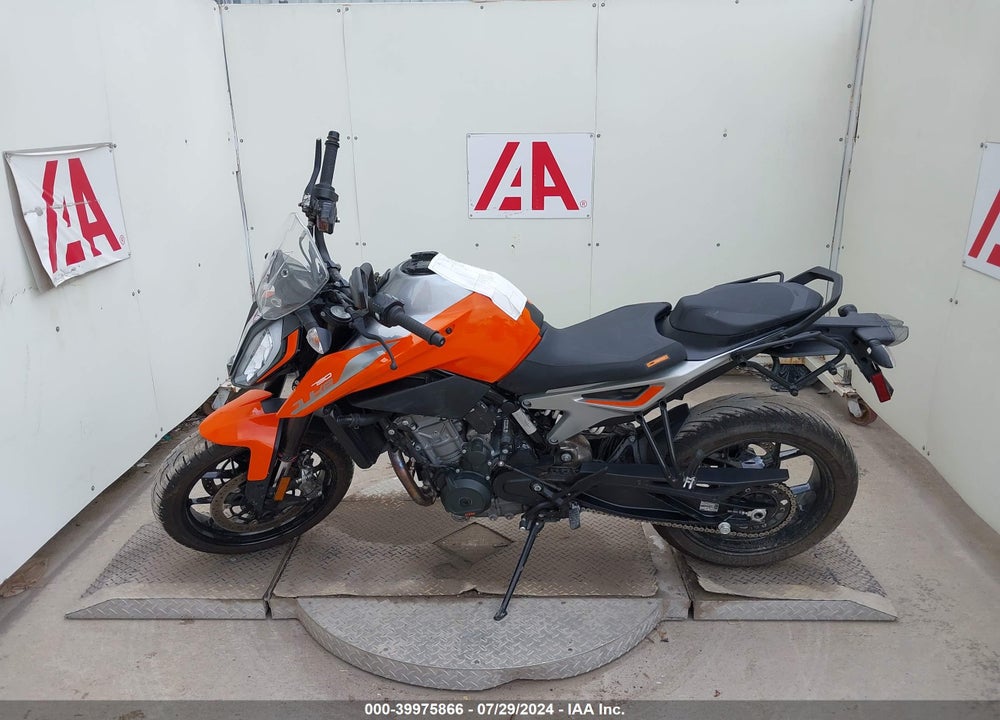 2019 KTM 790 DUKE VIN: VBKTU6401KM737958