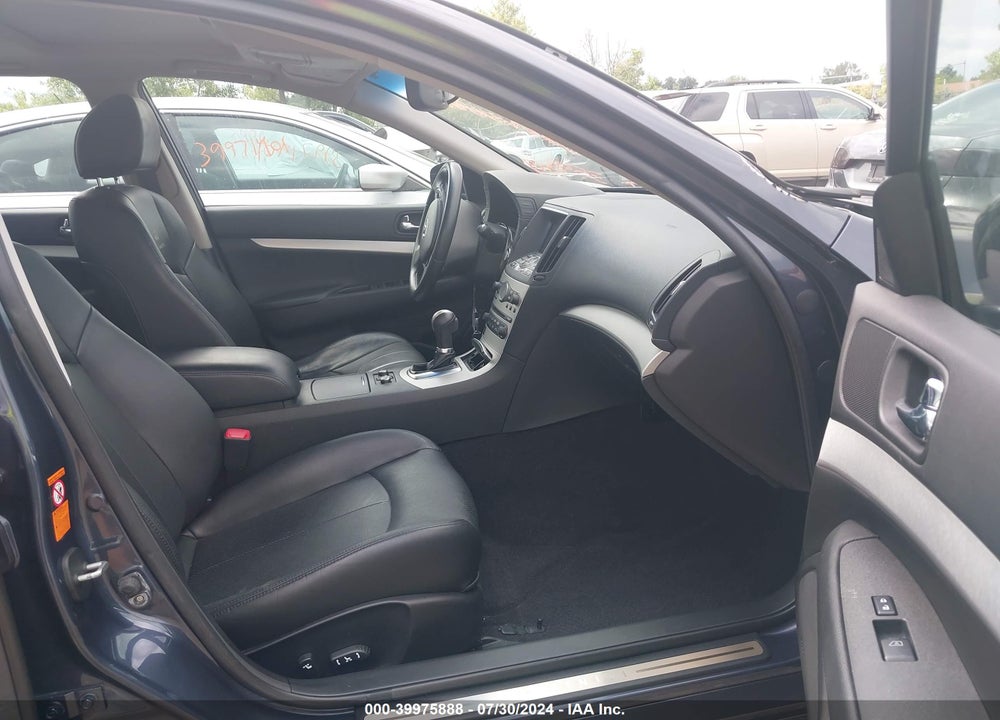 2009 INFINITI G37X VIN: JNKCV61F19M359219