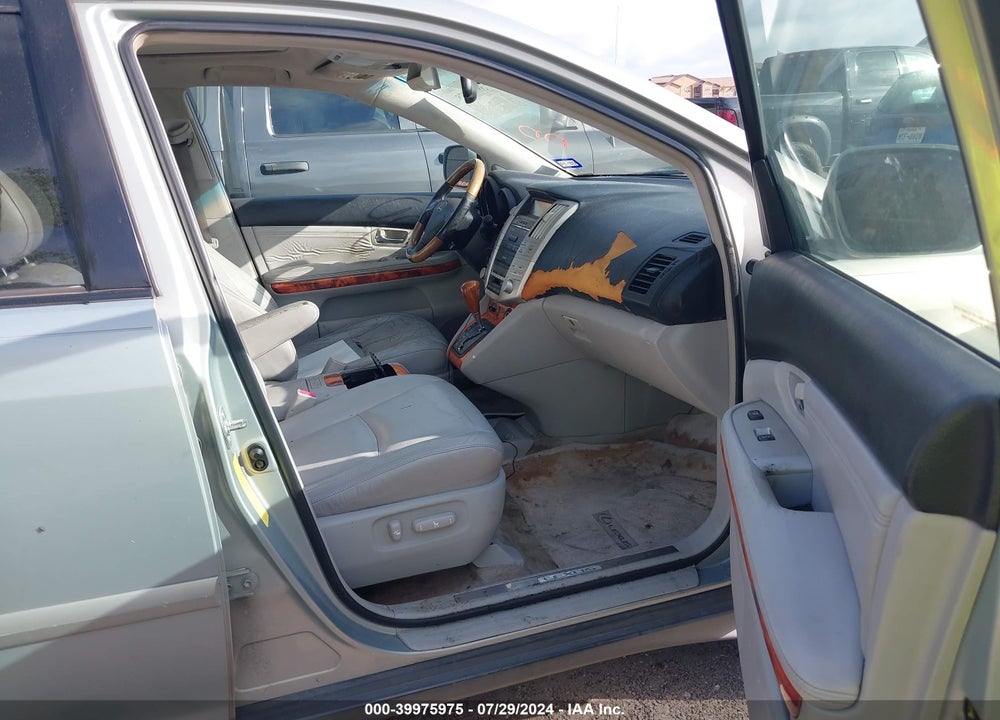 2005 LEXUS RX 330 VIN: 2T2GA31U75C040258