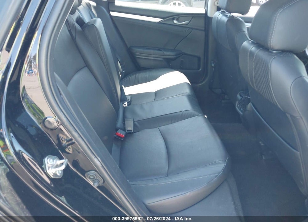 2016 HONDA CIVIC TOURING VIN: 19XFC1F98GE210652