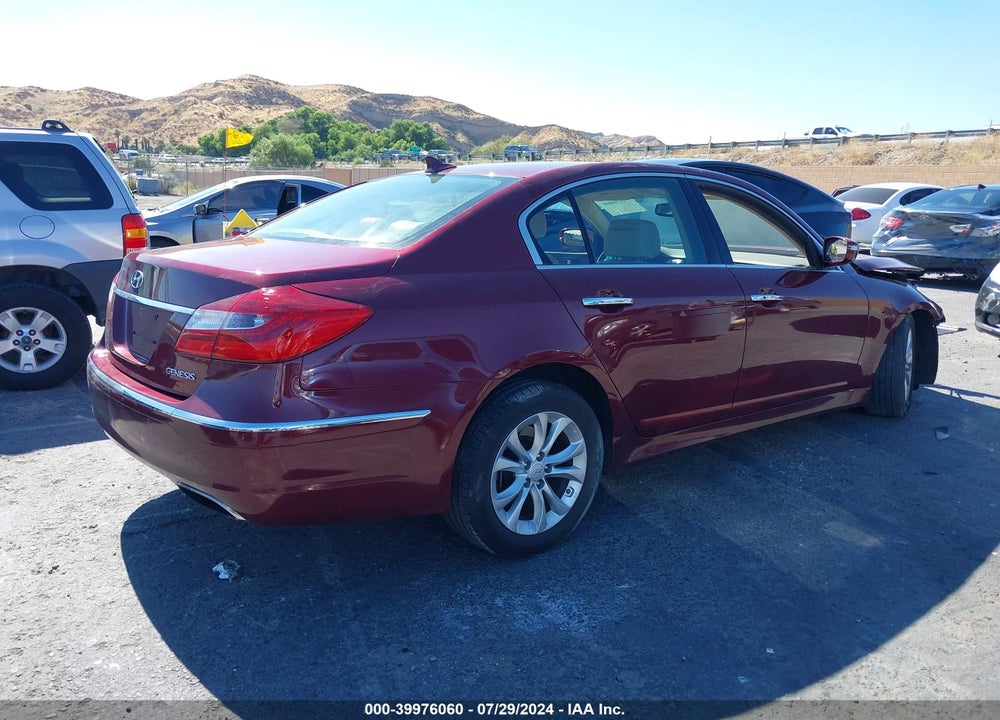 2013 HYUNDAI GENESIS 3.8 VIN: KMHGC4DD0DU213034