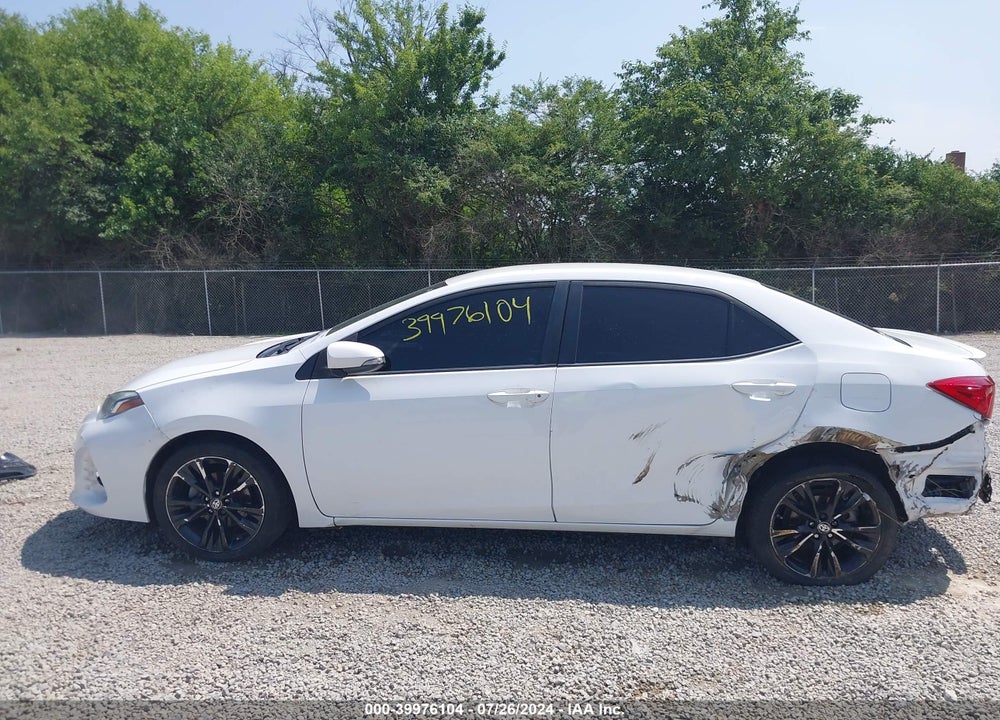 2018 TOYOTA COROLLA SE VIN: 2T1BURHE7JC029486