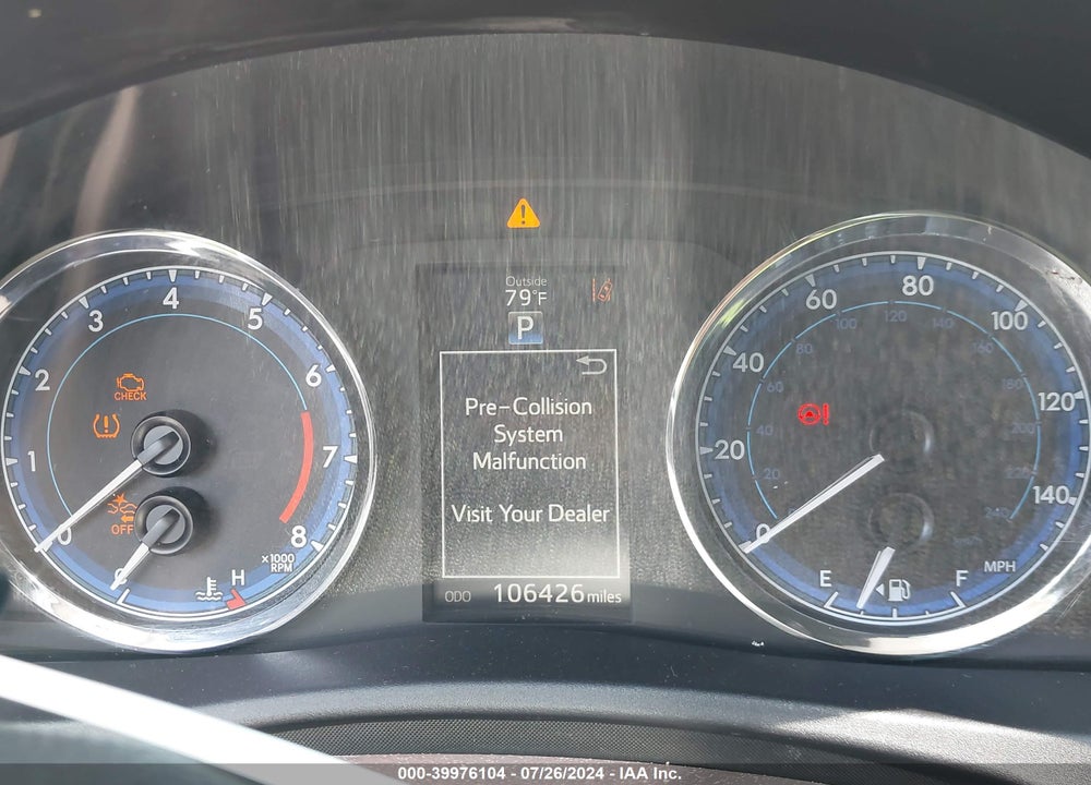 2018 TOYOTA COROLLA SE VIN: 2T1BURHE7JC029486