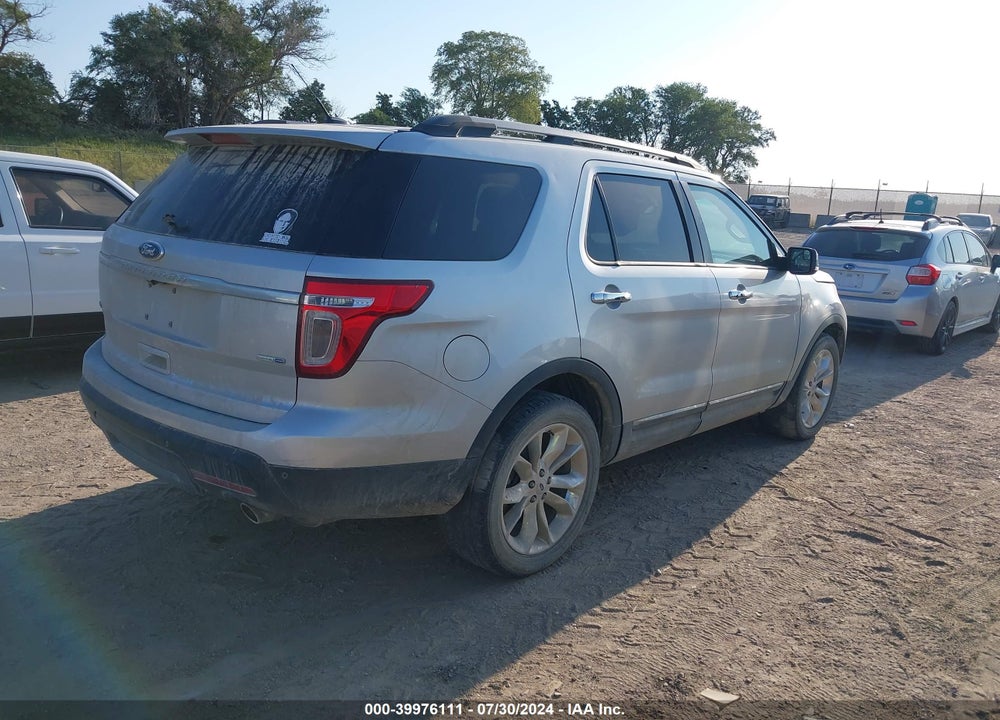 2014 FORD EXPLORER XLT VIN: 1FM5K8D84EGA12712