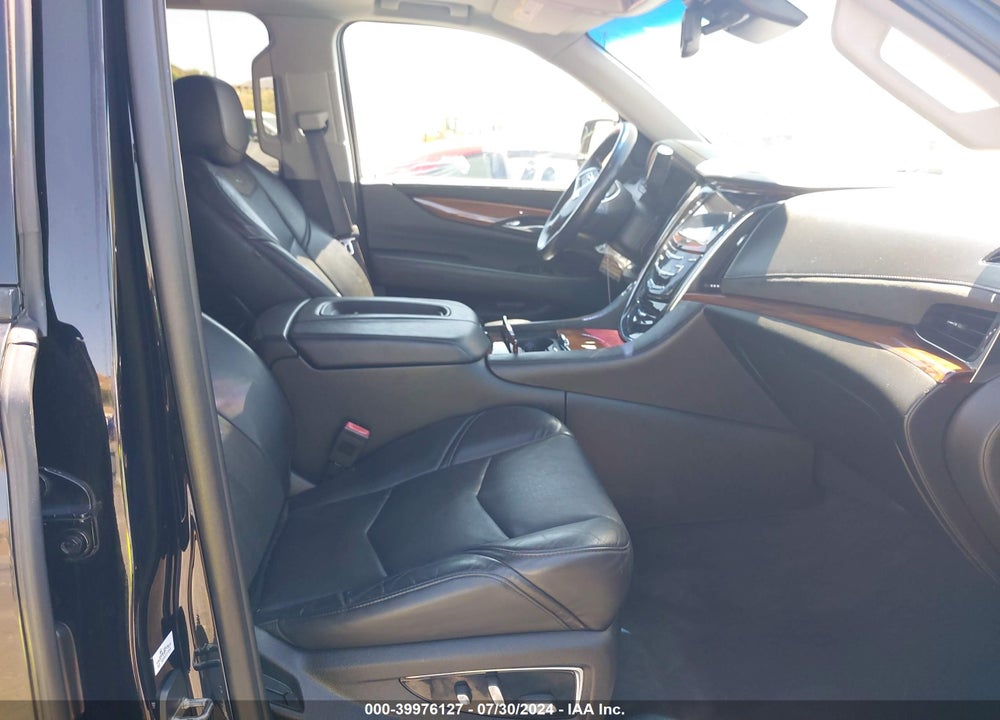 2015 CADILLAC ESCALADE ESV PREMIUM VIN: 1GYS4TKJ3FR529686