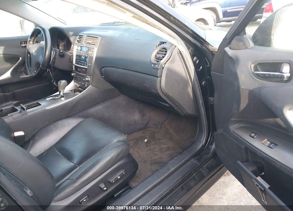 2008 LEXUS IS 250 VIN: JTHBK262882063143