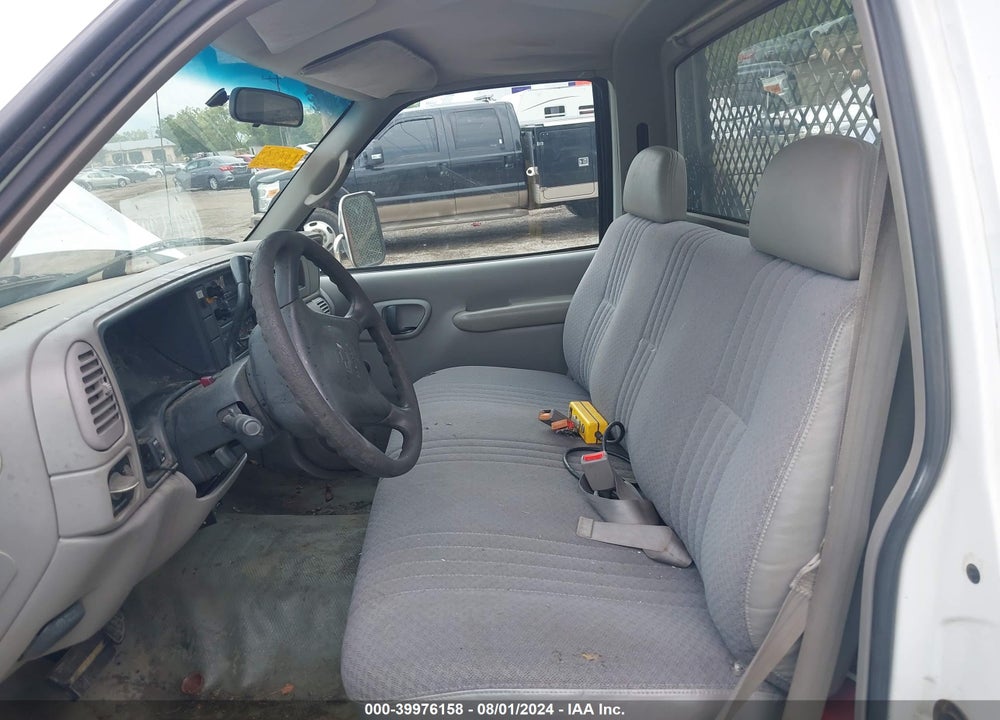 2002 CHEVROLET C3500 HD CHASSIS VIN: 3GBKC34G32M104253