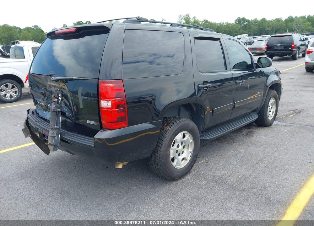 2011 CHEVROLET TAHOE LS VIN: 1GNSKAE0XBR333345