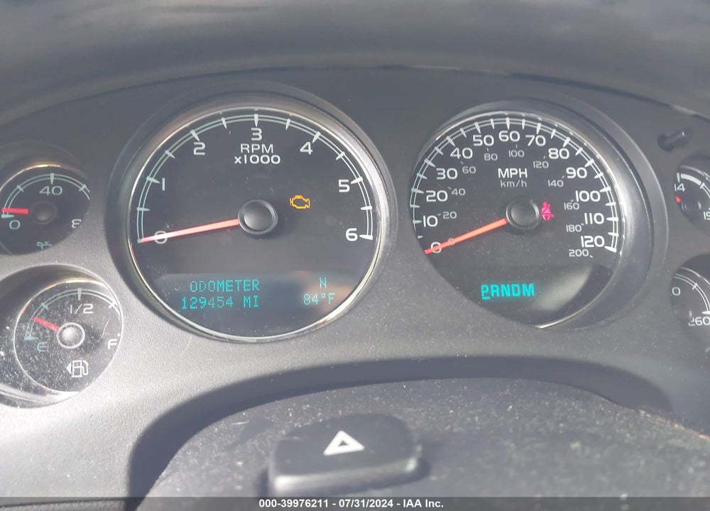 2011 CHEVROLET TAHOE LS VIN: 1GNSKAE0XBR333345