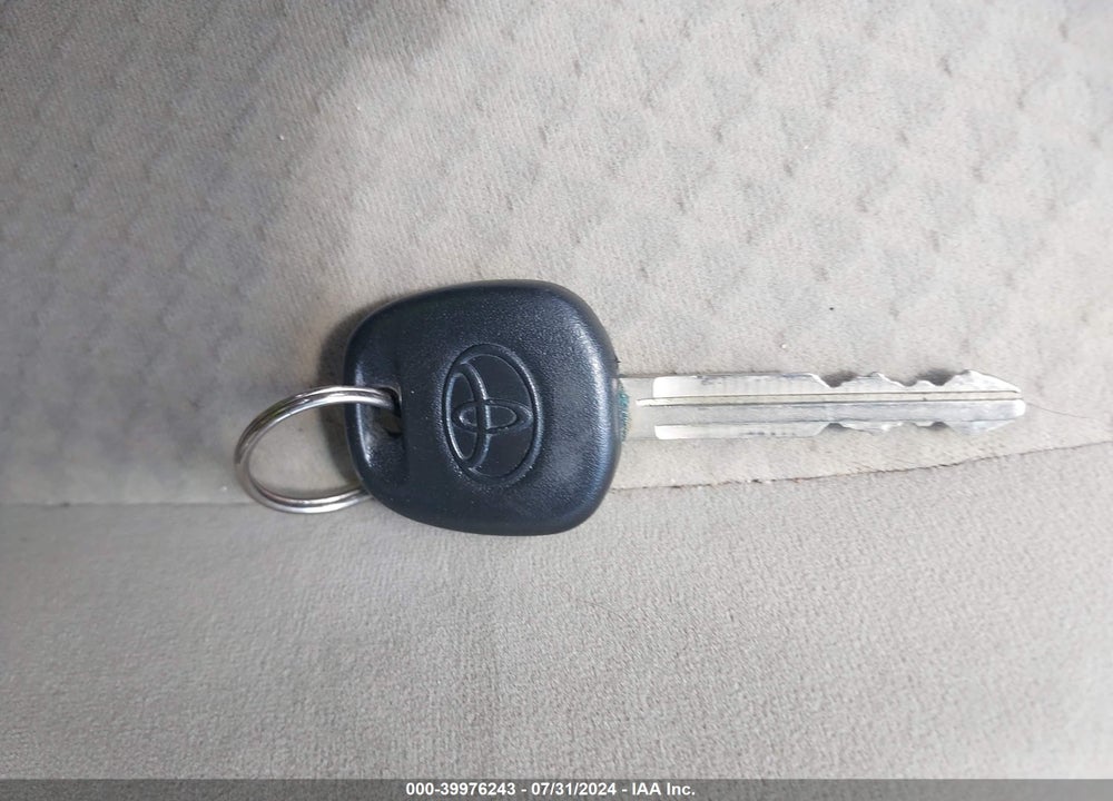 2008 TOYOTA CAMRY VIN: 4T1BE46K58U746776