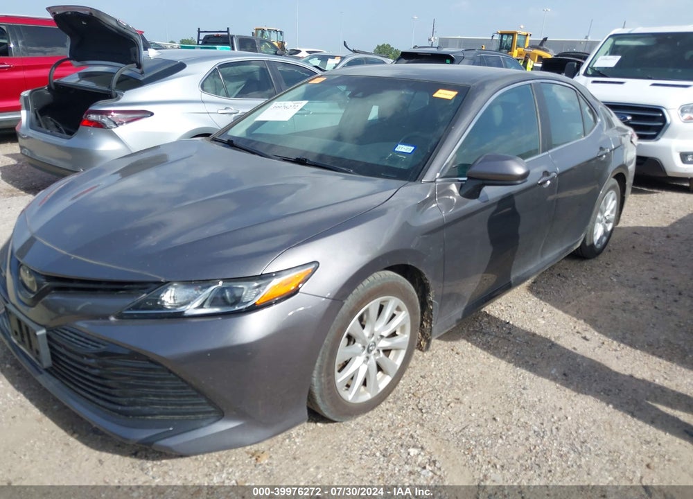 2018 TOYOTA CAMRY VIN: 4T1B11HK3JU529062