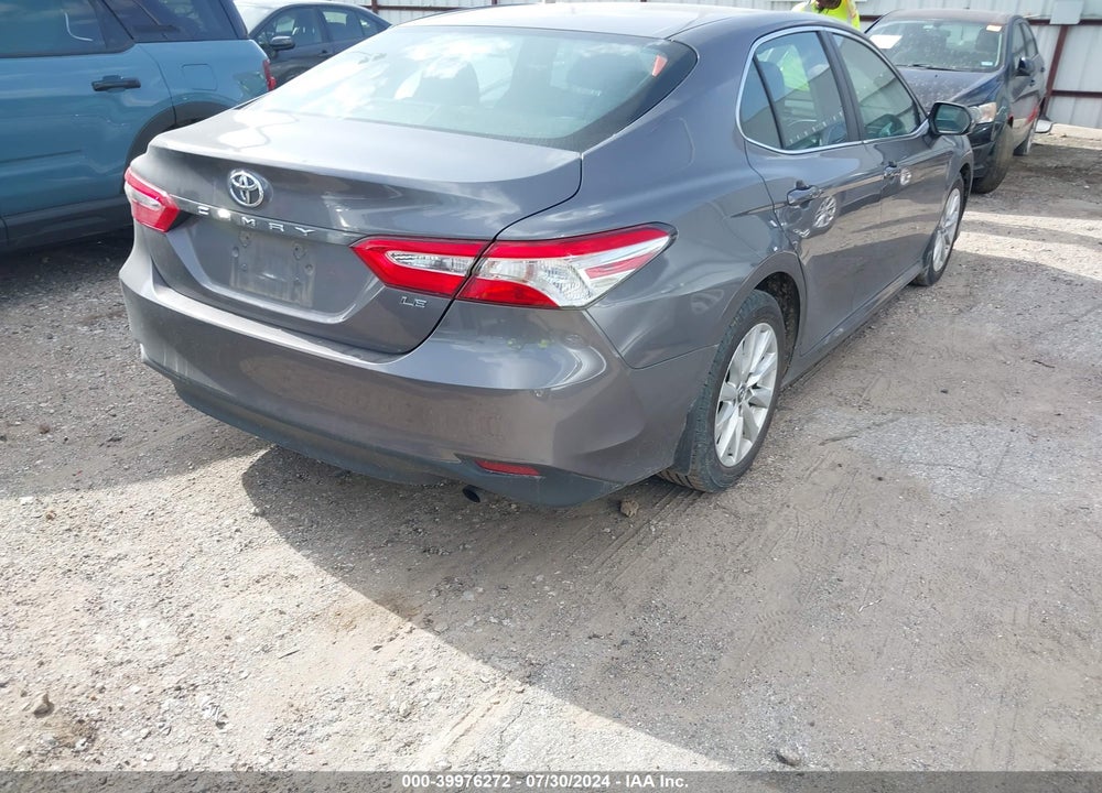 2018 TOYOTA CAMRY VIN: 4T1B11HK3JU529062