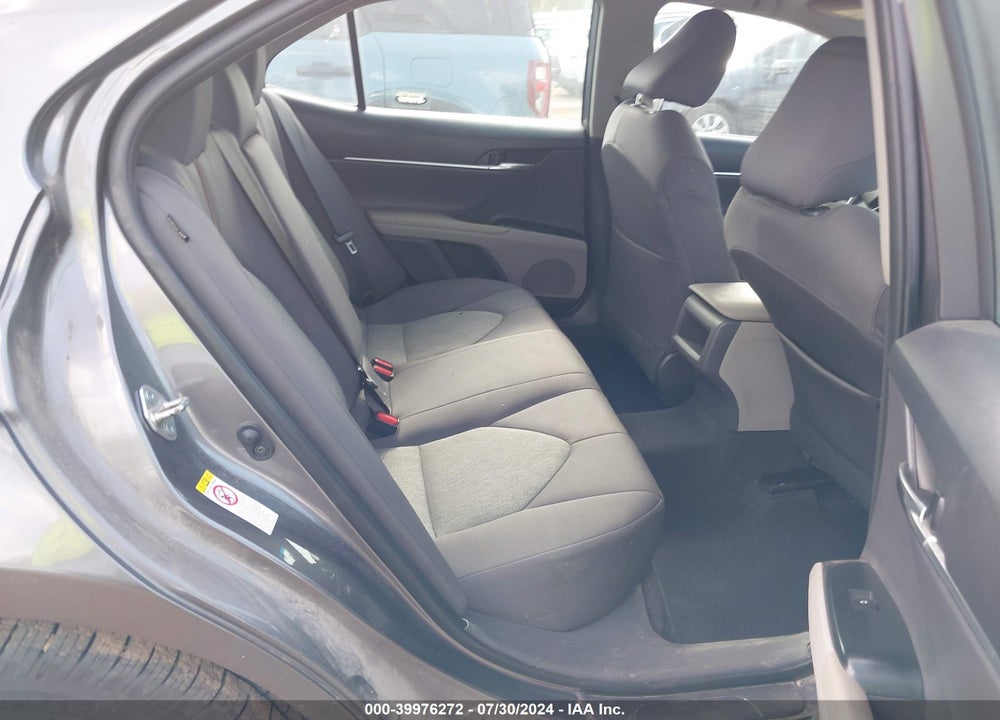 2018 TOYOTA CAMRY VIN: 4T1B11HK3JU529062