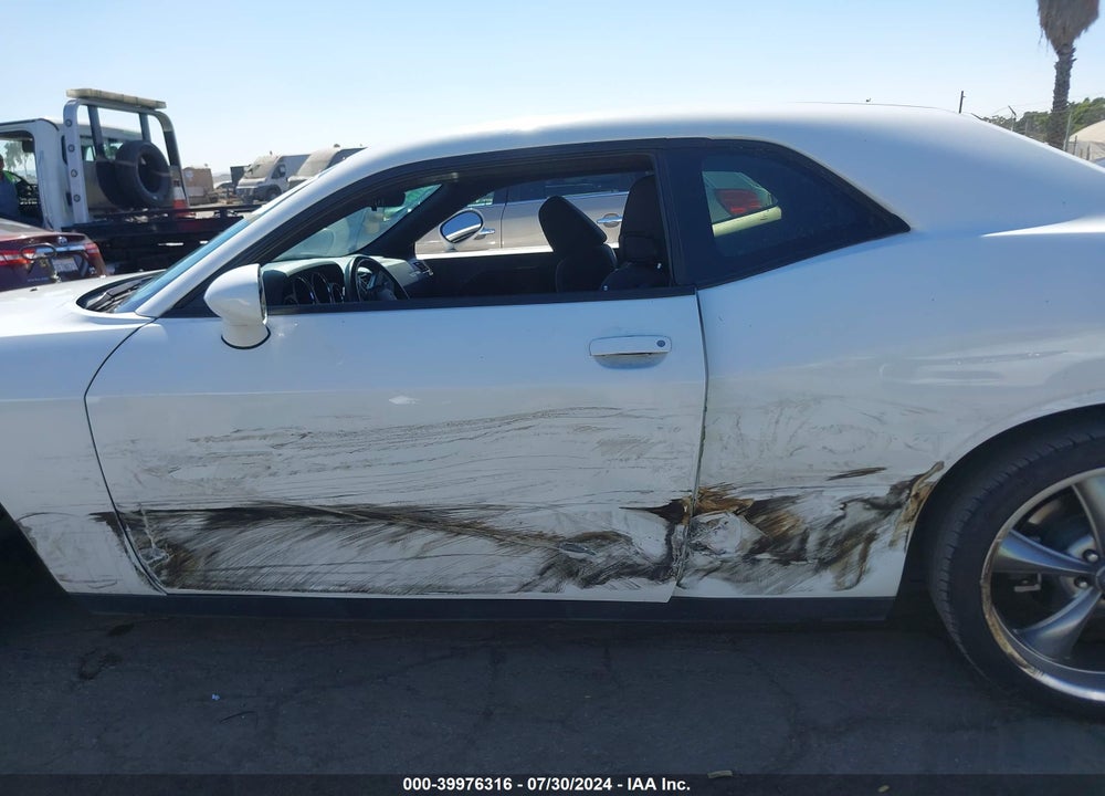2014 DODGE CHALLENGER SXT VIN: 2C3CDYAG8EH302929