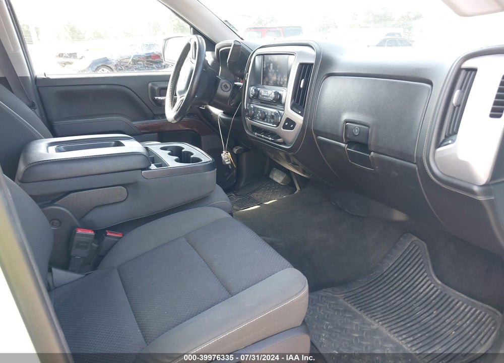 2017 GMC SIERRA 1500 SLE VIN: 3GTU2MECXHG448159