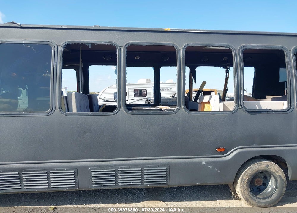 2003 KRYSTAL E-450 CUTAWAY VIN: 1FDWE45F12HB28408