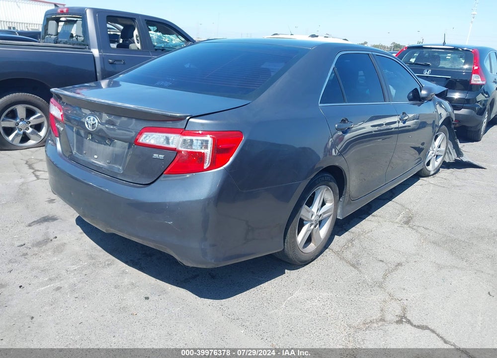 2013 TOYOTA CAMRY SE VIN: 4T1BF1FK0DU258213