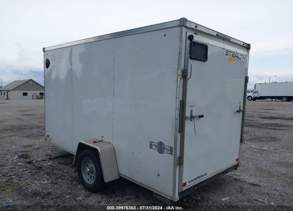 2021 STEALTH MUSTANG 12' ENCLOSED VIN: 52LBE1214ME082730