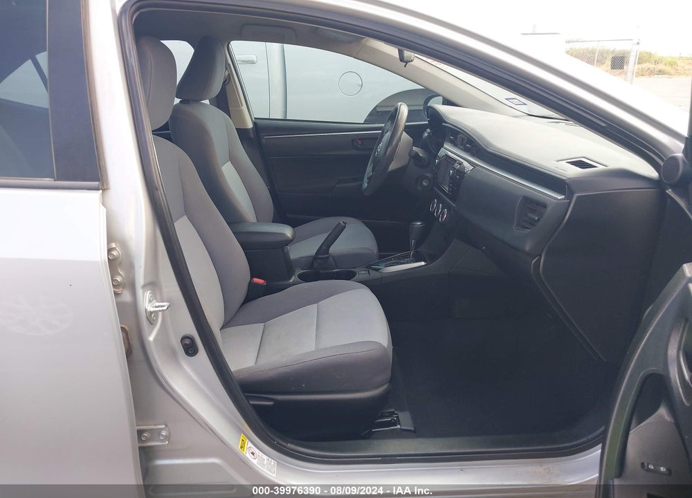 2016 TOYOTA COROLLA VIN: 5YFBURHE8GP409090