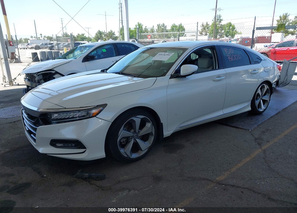 2018 HONDA ACCORD TOURING VIN: 1HGCV1F92JA161098