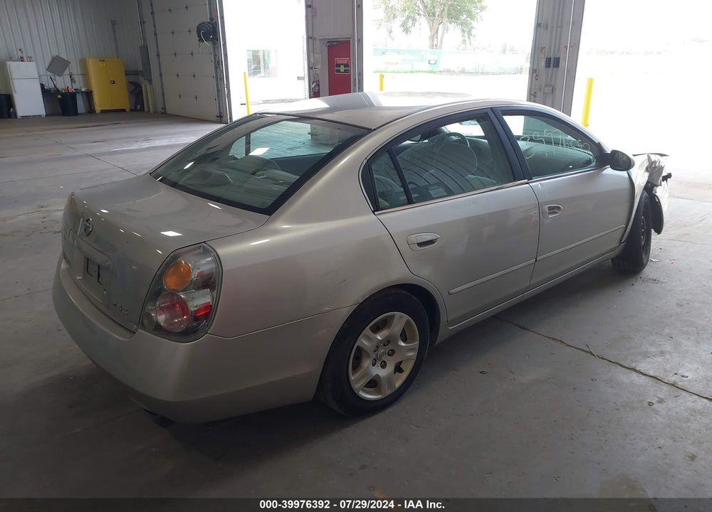2004 NISSAN ALTIMA 2.5 S VIN: 1N4AL11D54C105484