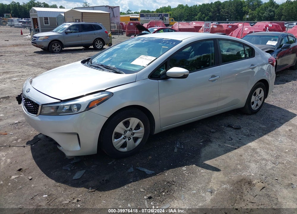 2018 KIA FORTE LX VIN: 3KPFL4A70JE182733