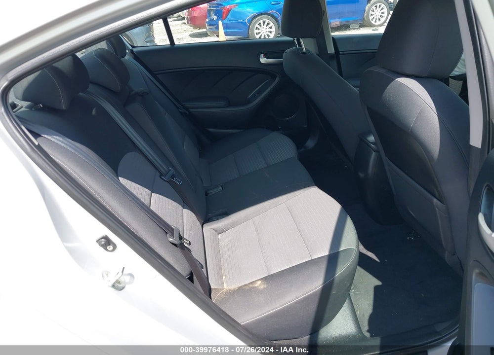 2018 KIA FORTE LX VIN: 3KPFL4A70JE182733