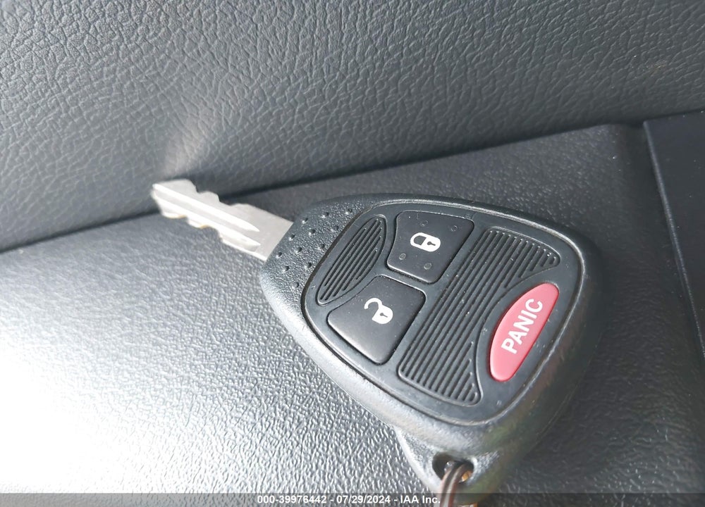 2013 JEEP COMPASS VIN: 1C4NJCBA7DD208126