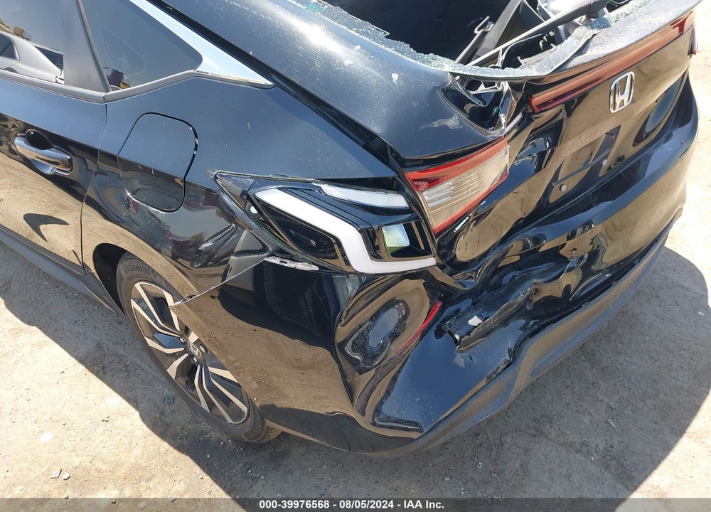 2024 HONDA CIVIC EX-L VIN: 19XFL1H77RE012269